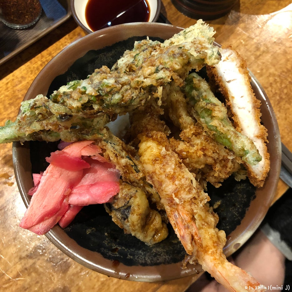 유쾌한덮밥 이미지