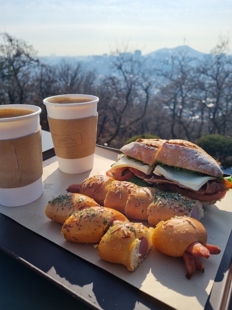 카페더숲 이미지