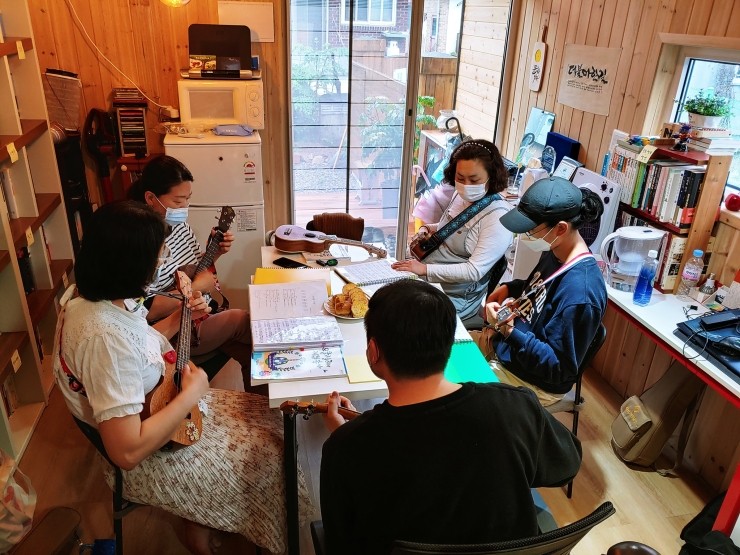 책방잇다 이미지