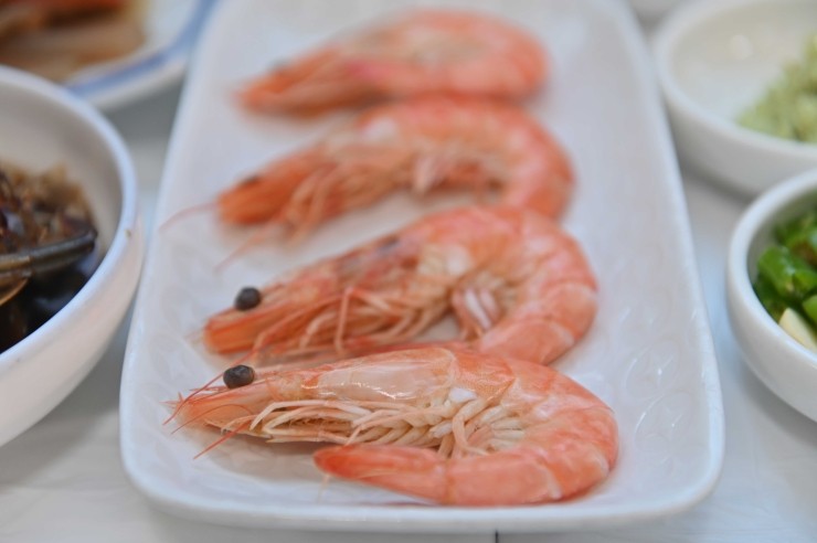 몽돌밭횟집 이미지