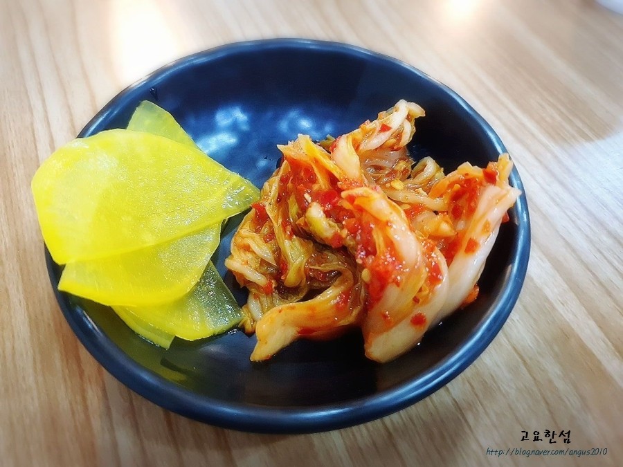 국시사랑고기 이미지