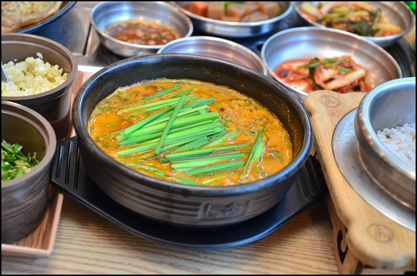 봉평메밀막국수 이미지
