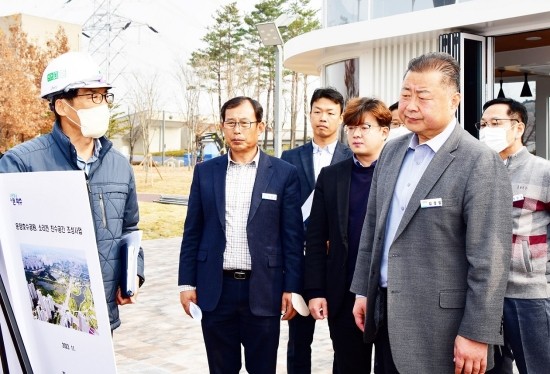 카페 쉼터 이미지