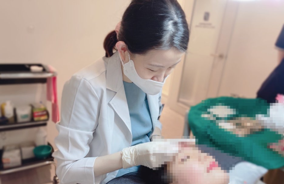 겸하다 이미지