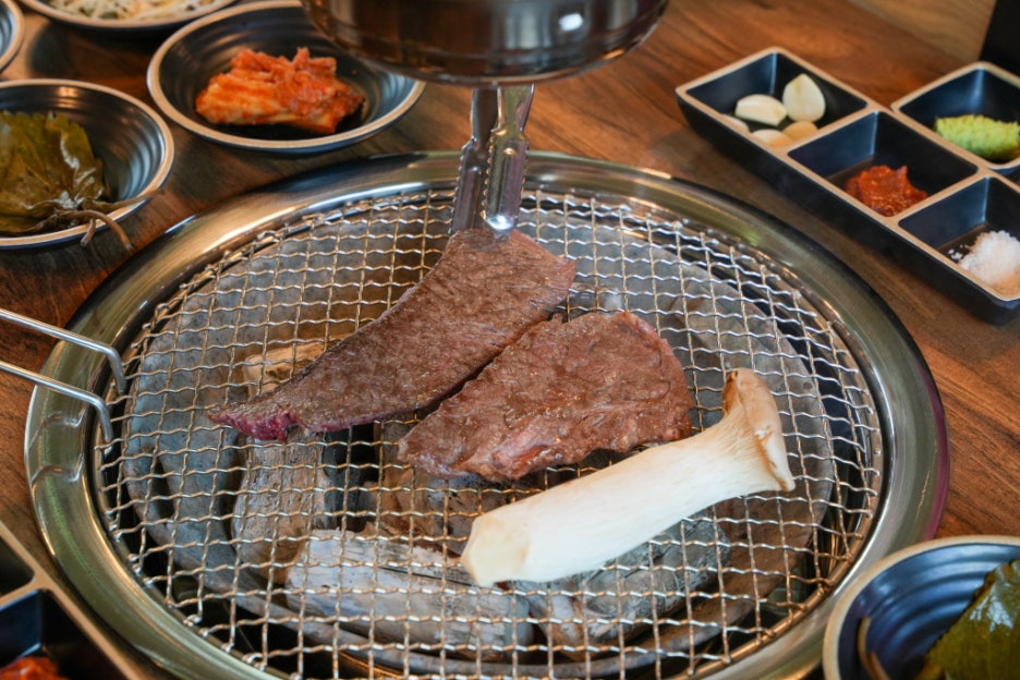 작은한우식당 이미지