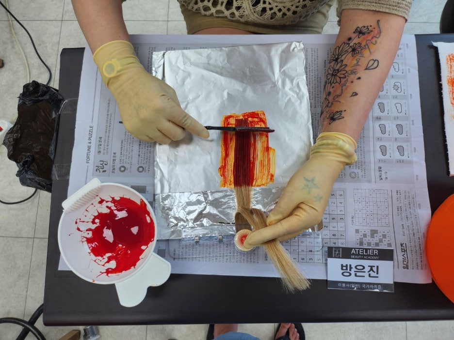 컬러링헤어 이미지