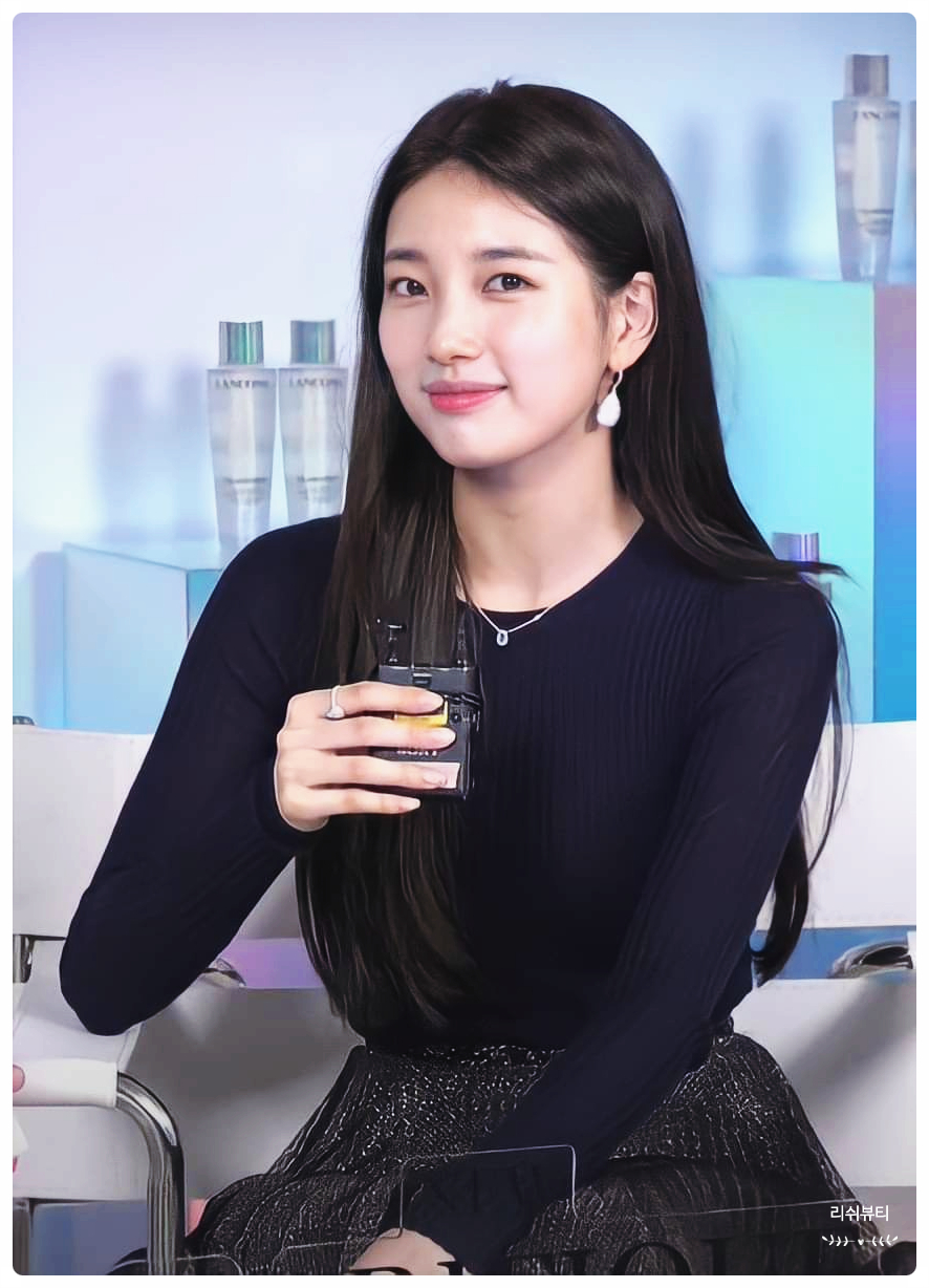 여자 긴 생머리 헤어스타일 슬릭컷, 스트레이트파마, 레이어드 컷 종류 : 네이버 블로그, image size:886x1228