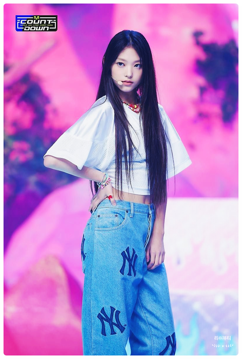 여자 긴 생머리 헤어스타일 슬릭컷, 스트레이트파마, 레이어드 컷 종류 : 네이버 블로그, image size:824x1224