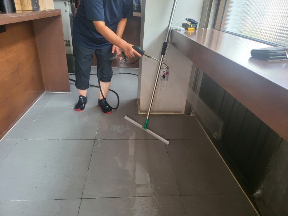 유연토탈크린 이미지
