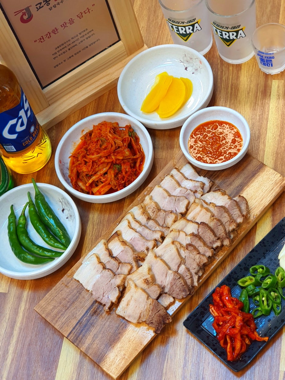 정성닭칼국수 이미지
