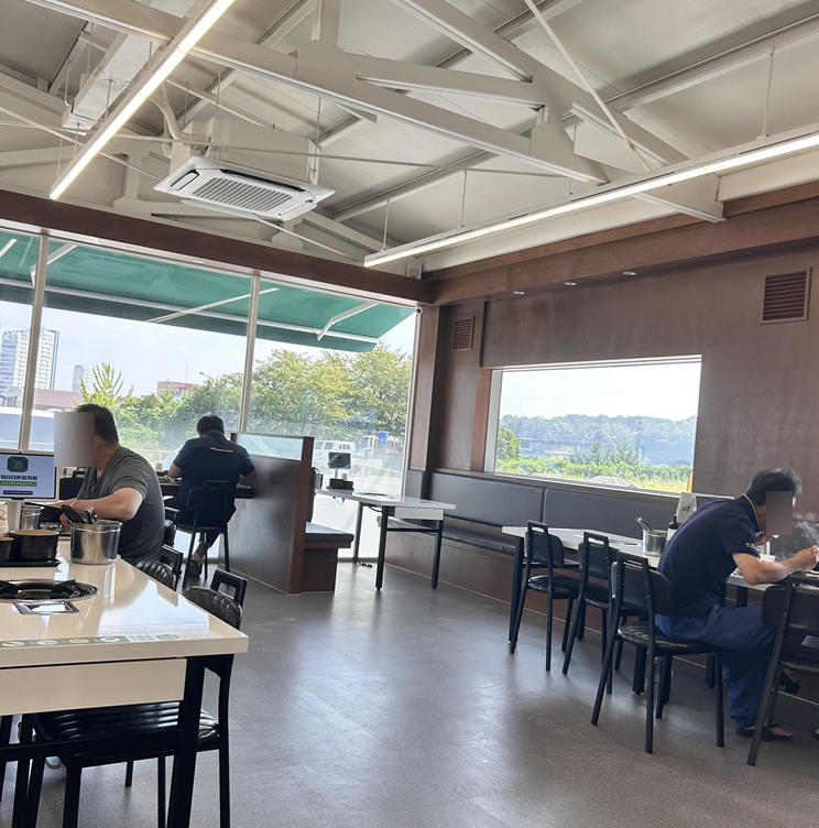 더본감자탕 이미지