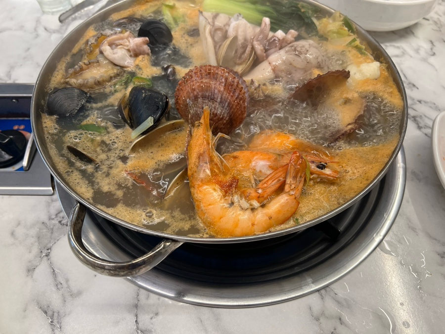 바다에서온해물샤브칼국수 이미지