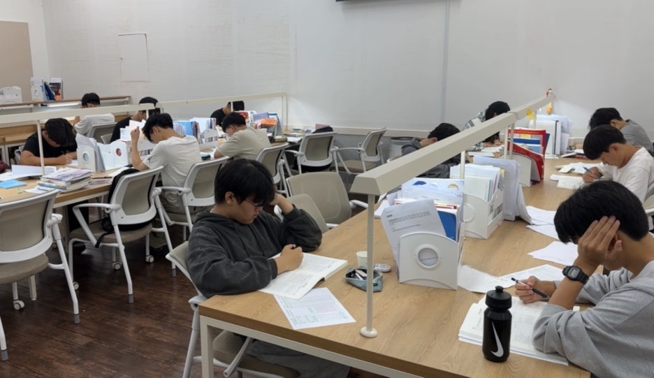 와이즈업정자관리형스터디카페 이미지