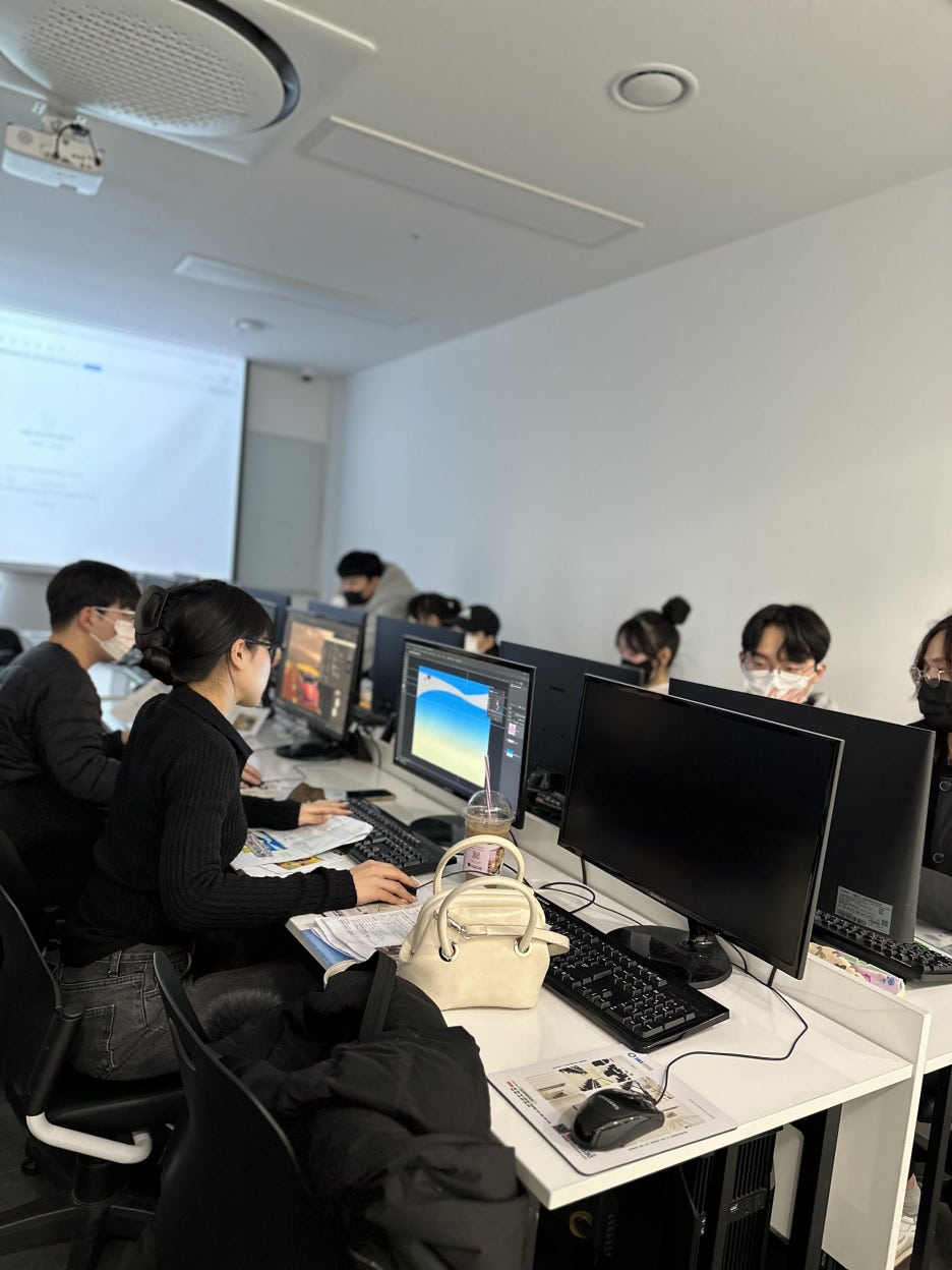 현대캐드컴퓨터학원 이미지