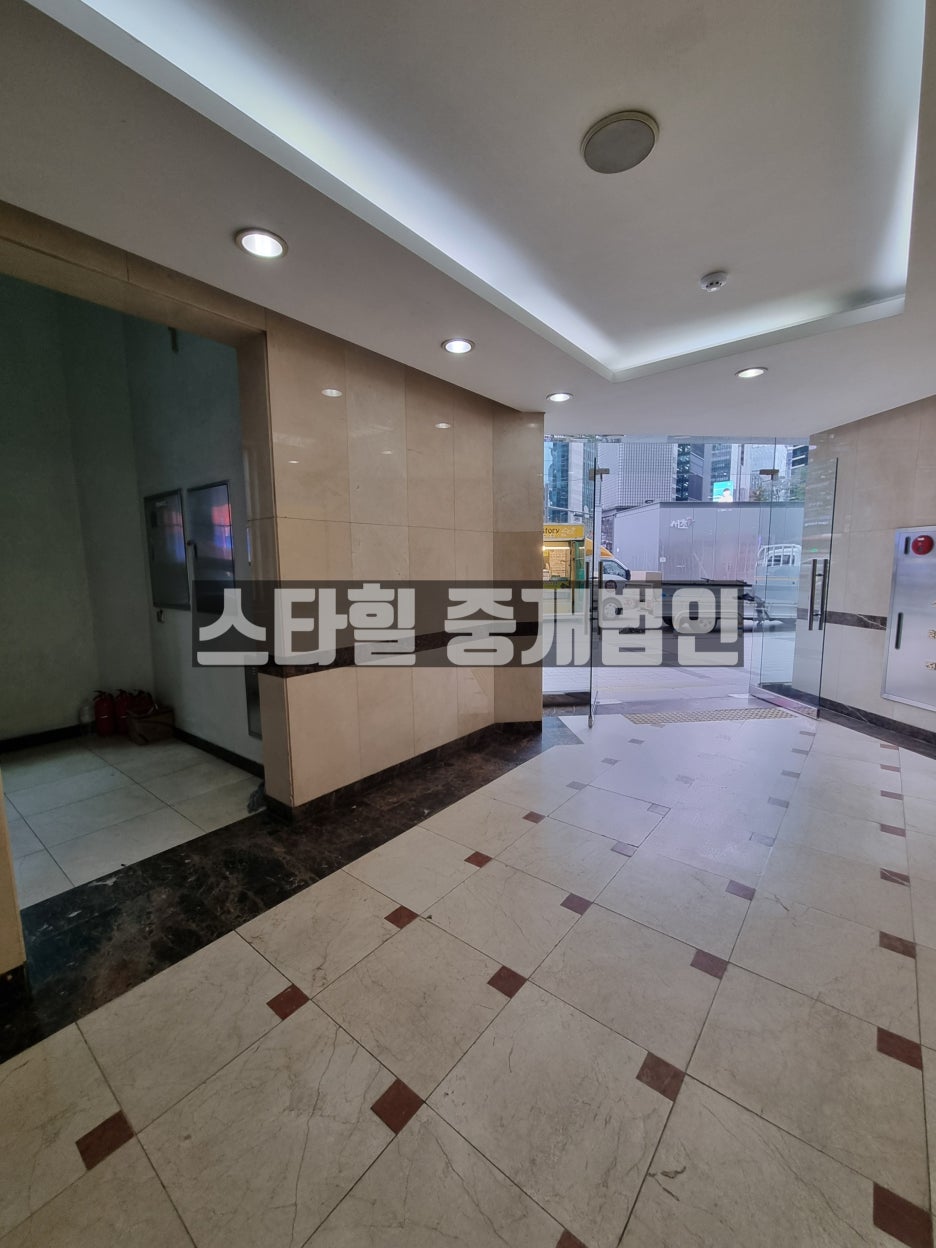 몬테소리빌딩 이미지