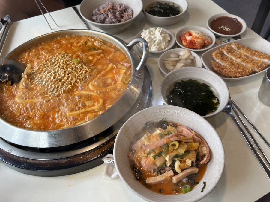 킹콩부대찌개 성남모란점 사진 3
