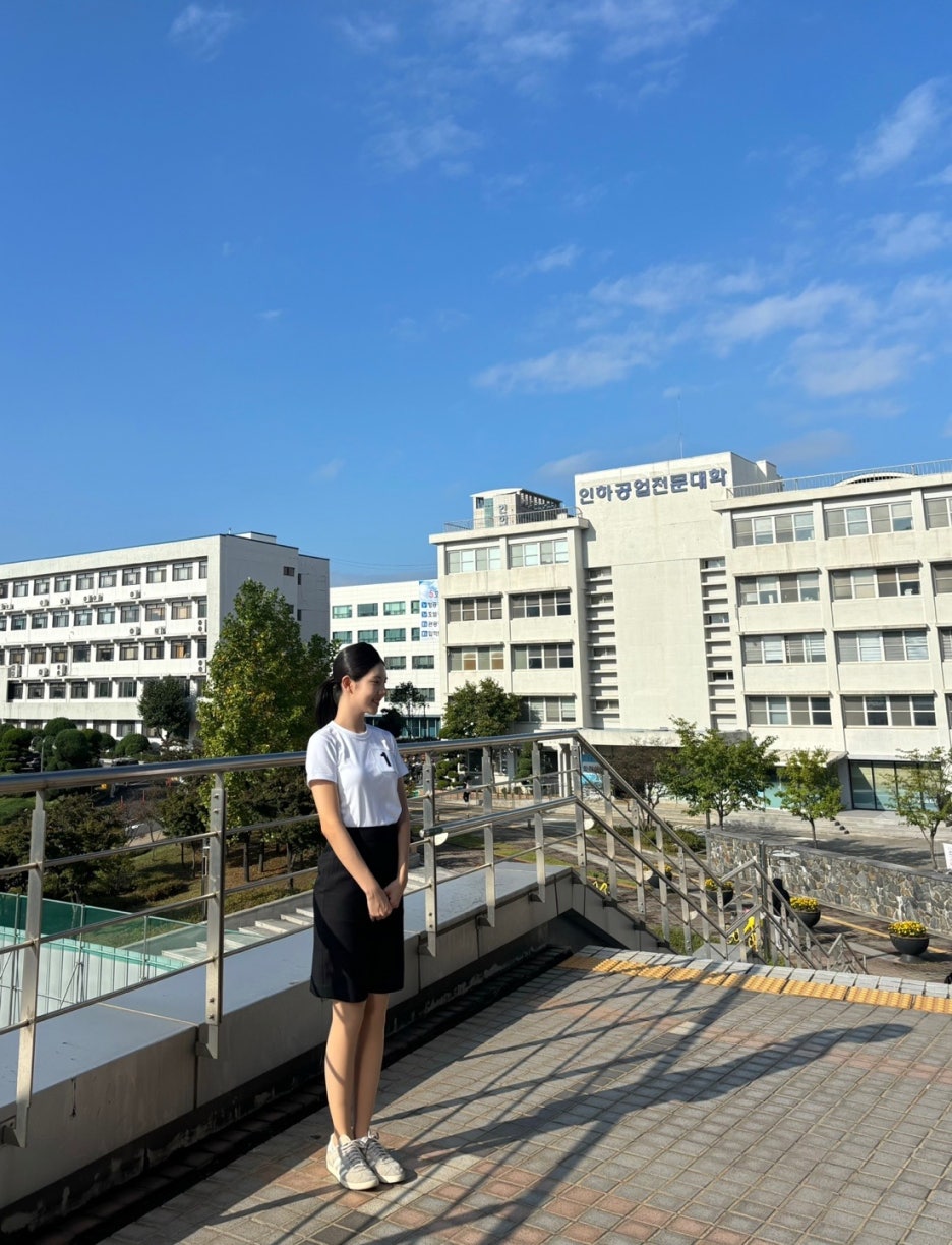 크루쓰승무원학원 이미지