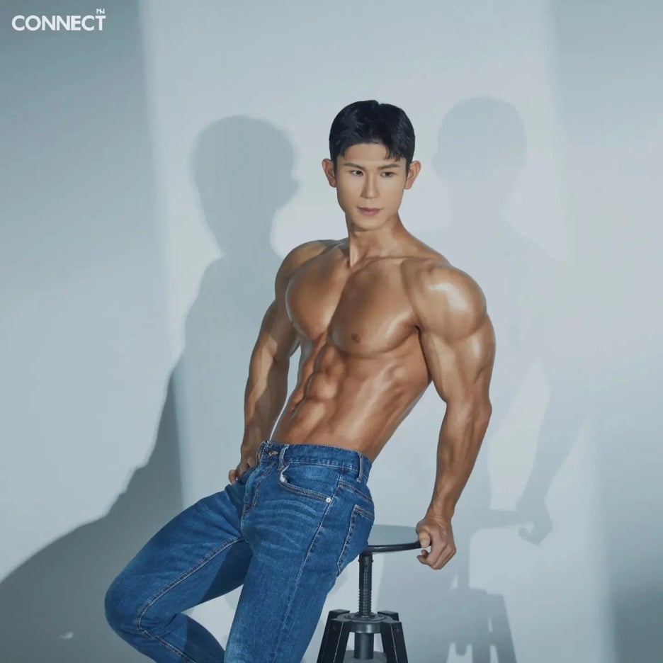 유OO 이미지