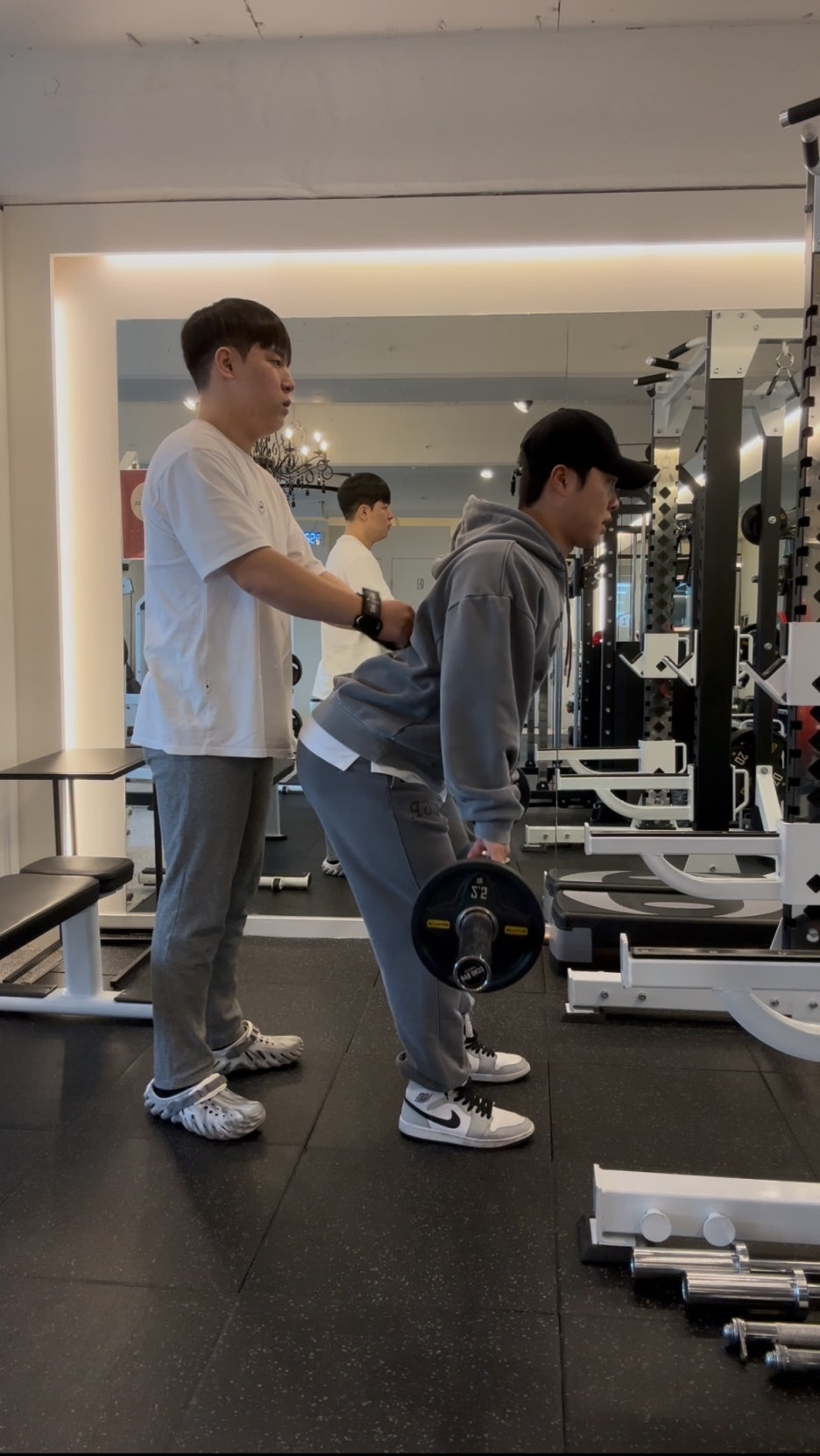 일루고짐 이미지