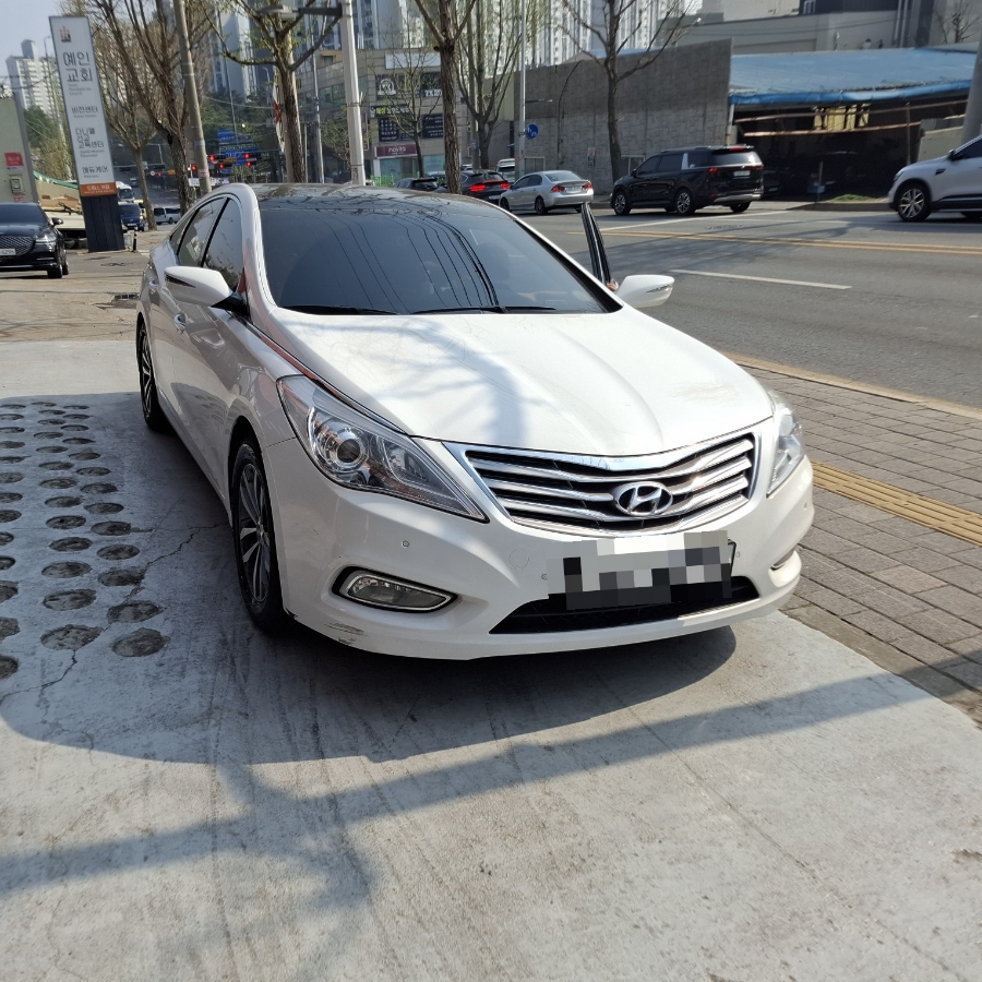 현대타이어 이미지