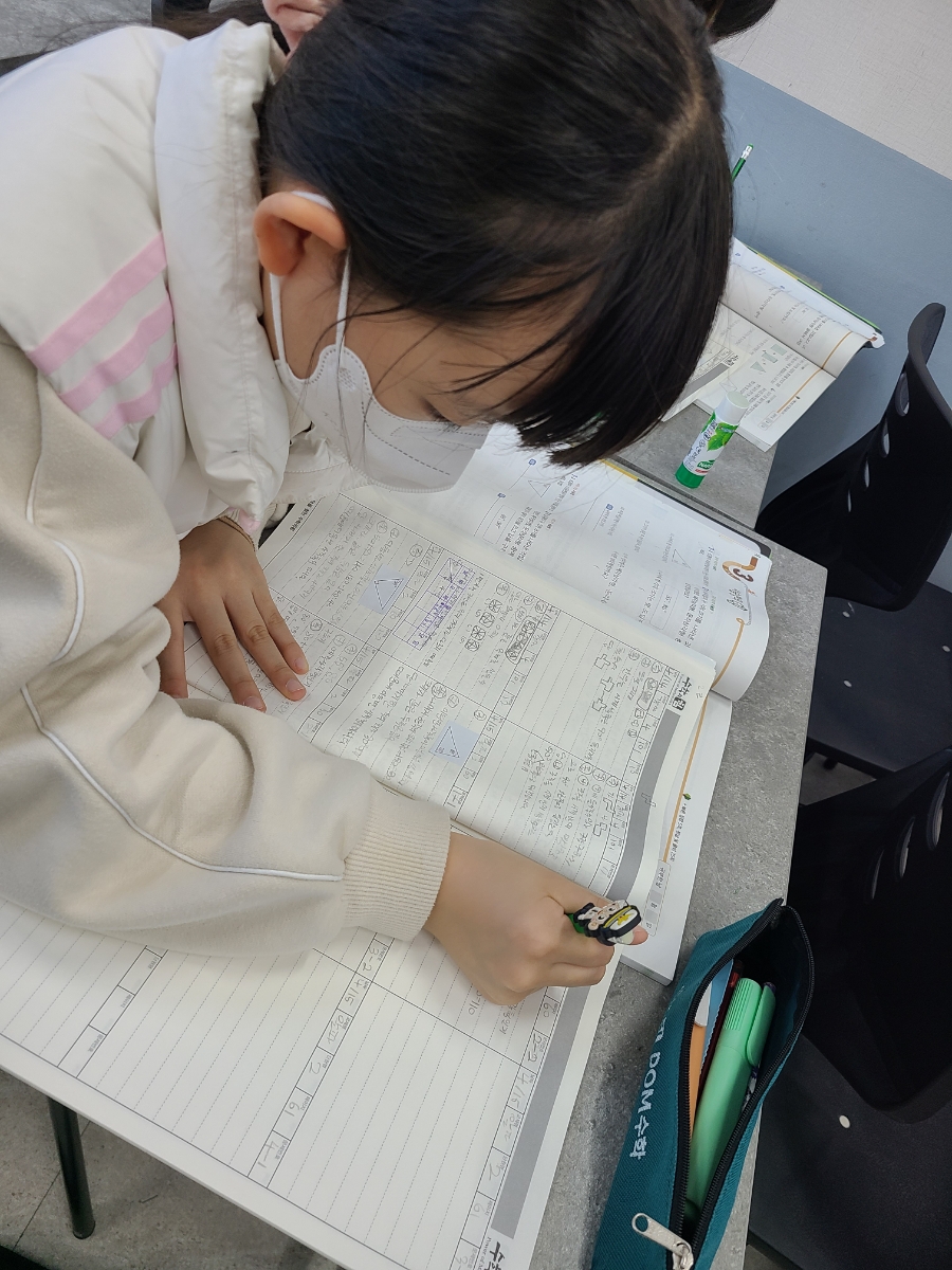 (주)논리수학 이미지