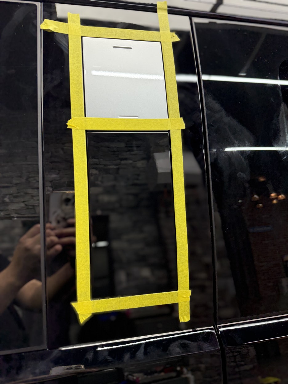 BMW X5 시공 이미지 5 — 싼타페(MX5) 전체 크롬죽이기, 휠랩핑 (동탄랩핑,오산랩핑,용인랩핑)