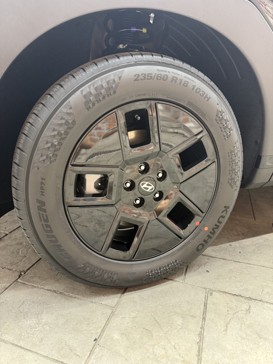 BMW X5 시공 이미지 11 — 싼타페(MX5) 전체 크롬죽이기, 휠랩핑 (동탄랩핑,오산랩핑,용인랩핑)