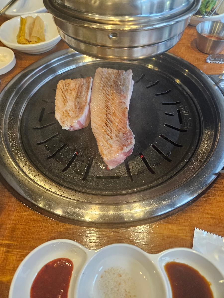 고기굽는남자 이미지