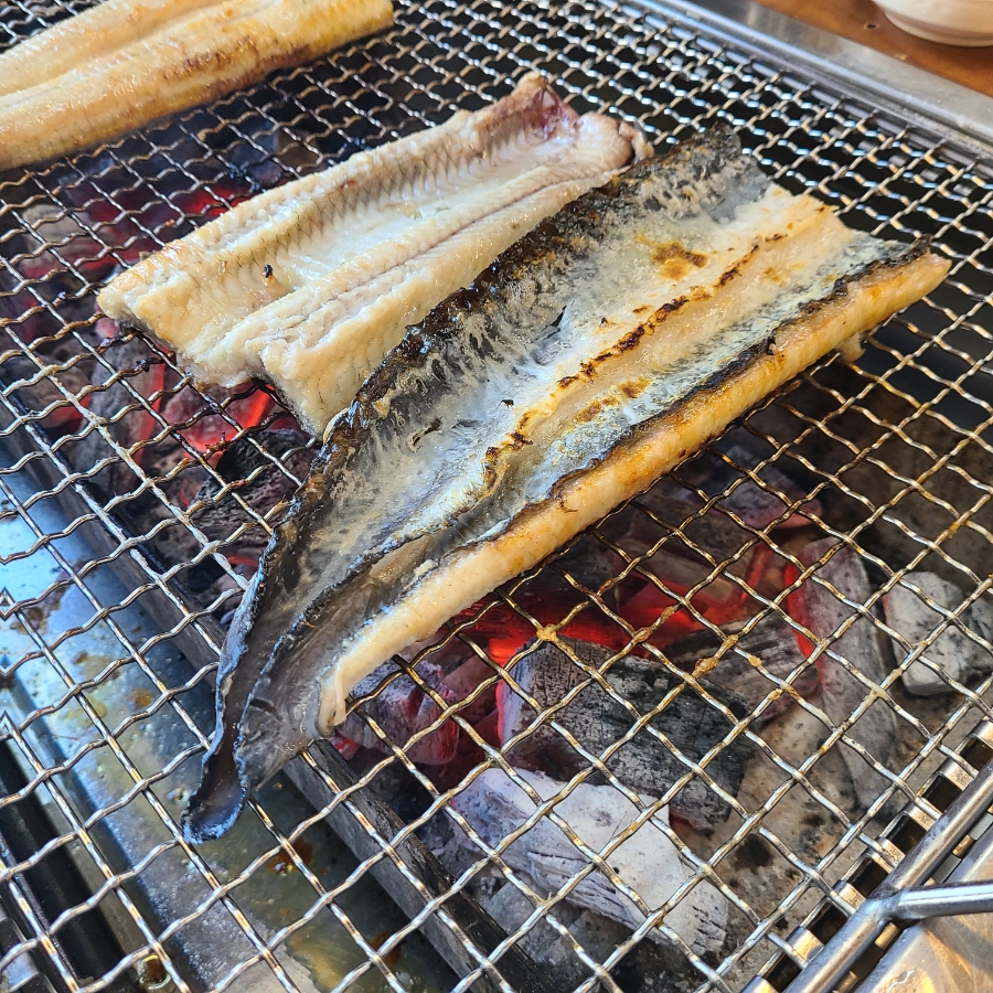 명동풍천민물장어 사진 7