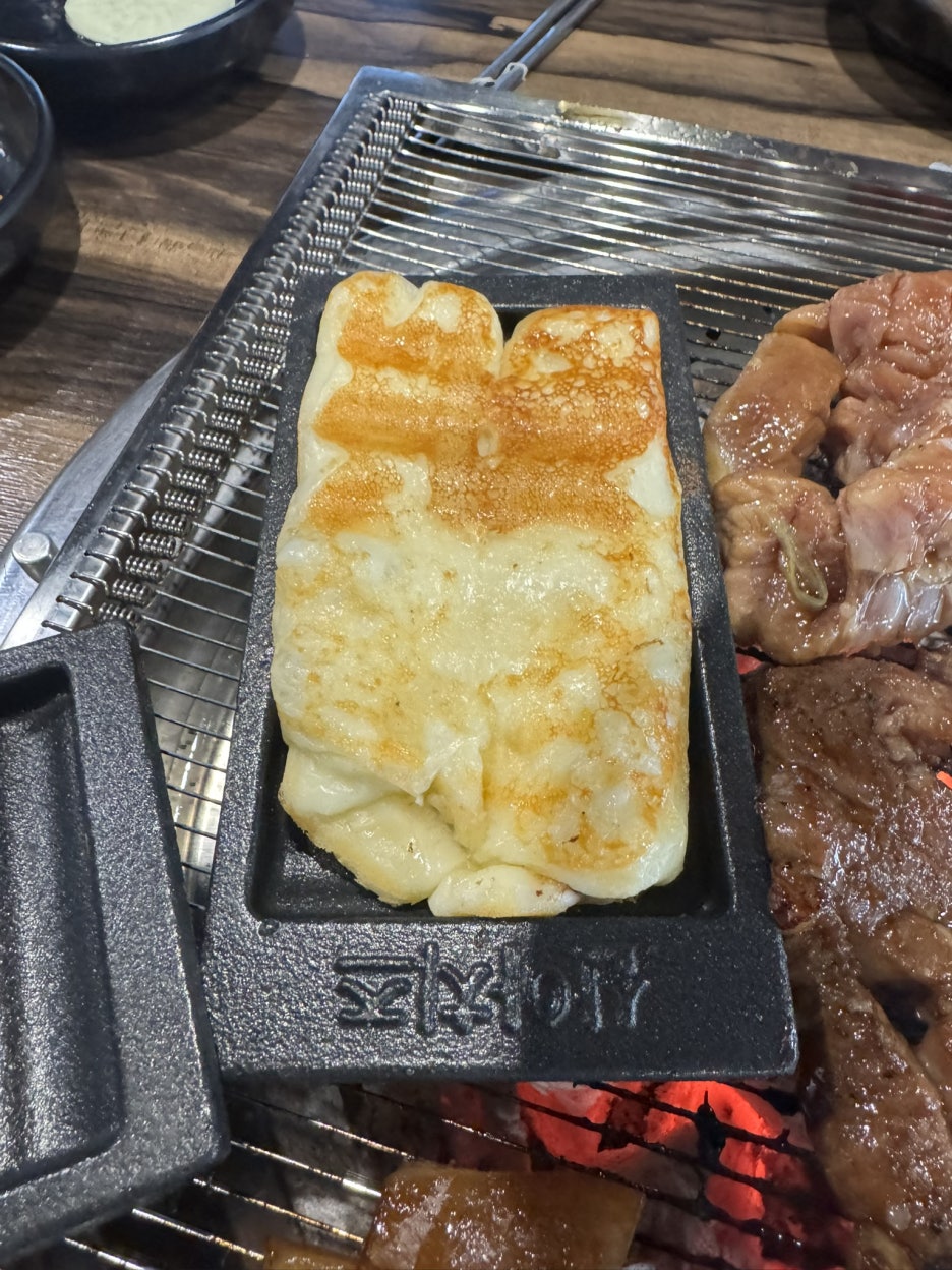 한돈참숯꼬기 이미지