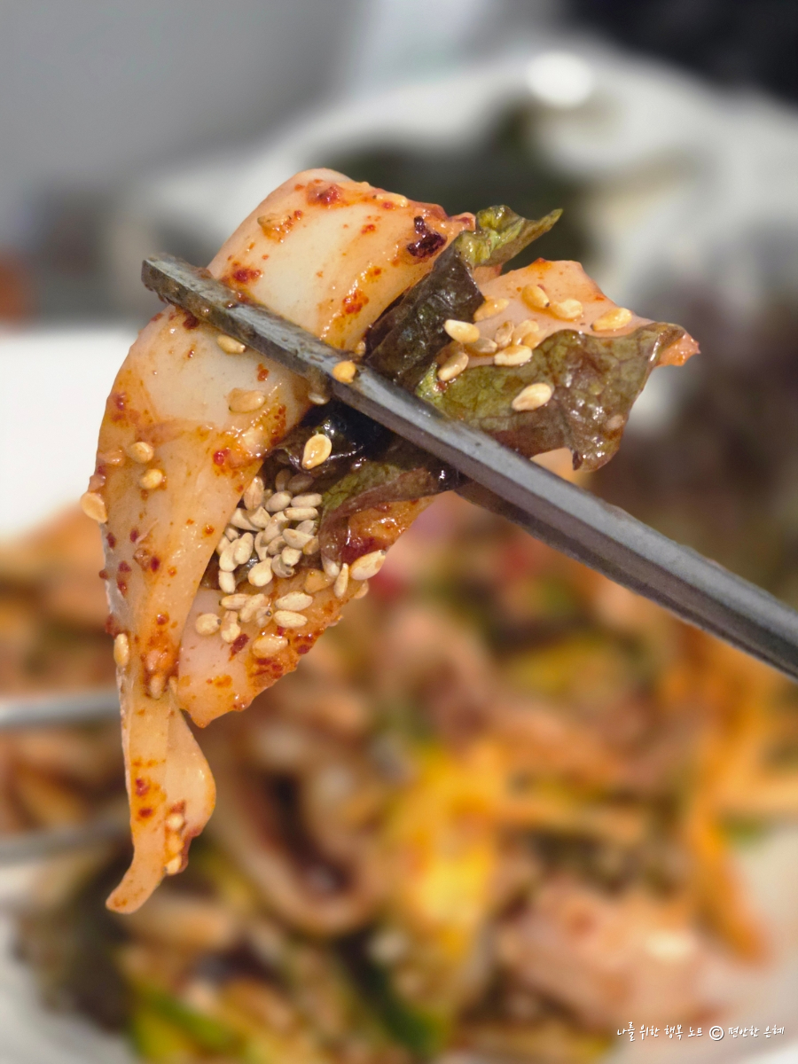 숯닭숯닭 속초점 (Sutdak Sutdak Sokcho-jeom) 6
