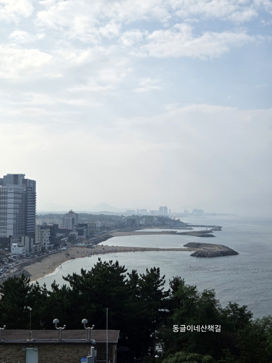 속초등대 (Sokcho Deungdae) 9