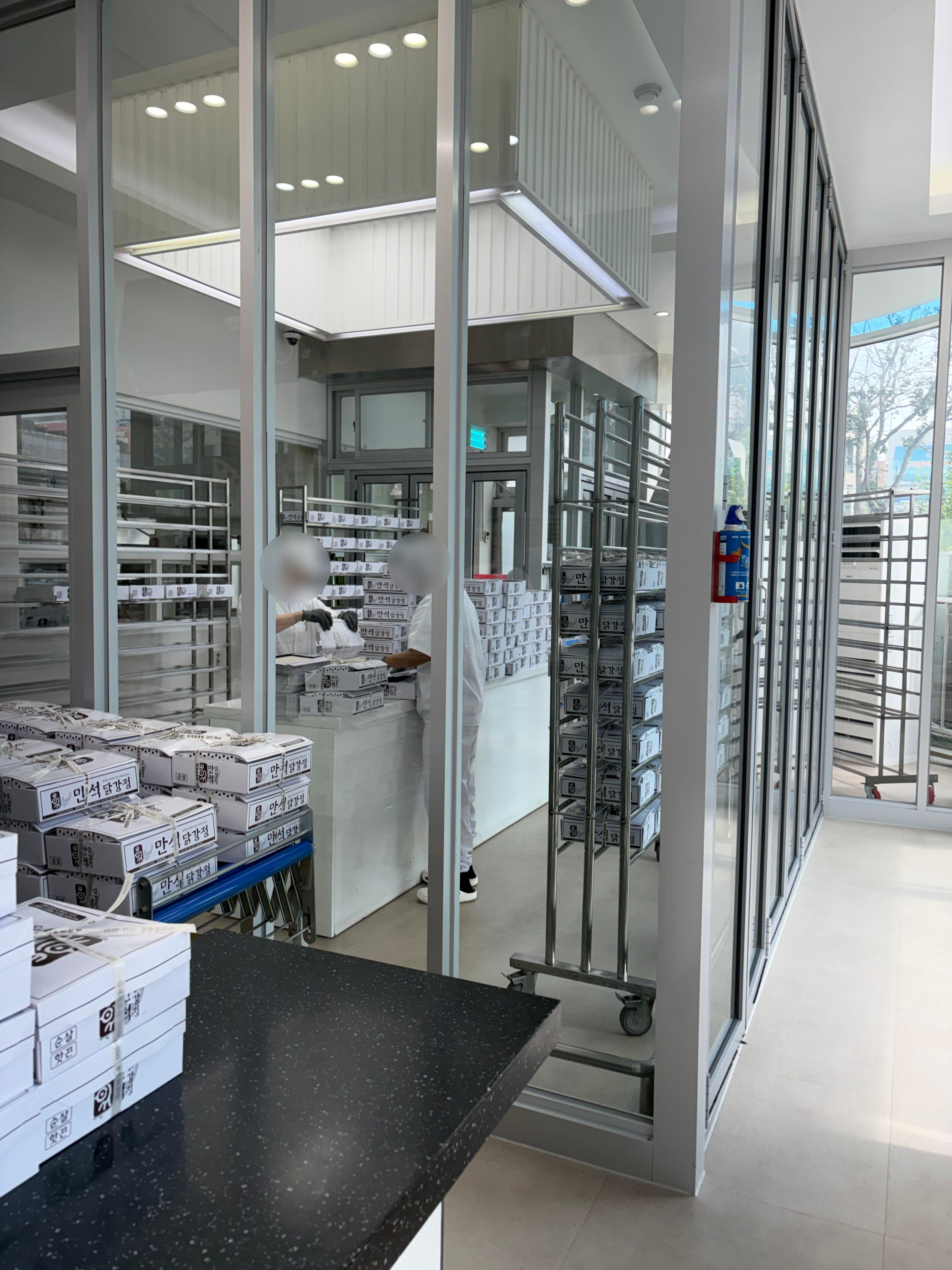 만석닭강정 엑스포본점 (Manseok Dakgangjeong Expo main branch) 4