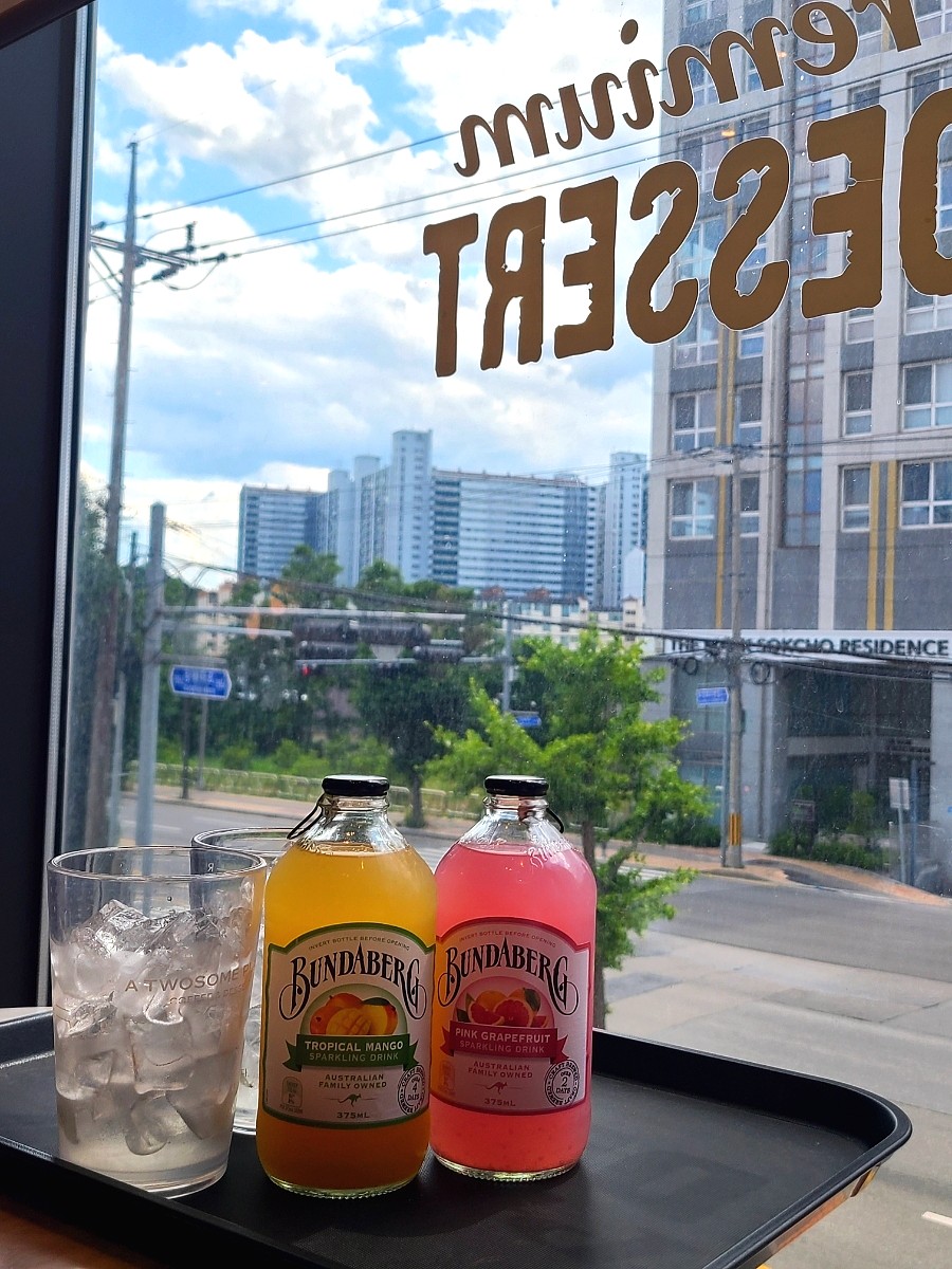 투썸플레이스 속초서희더베이점 (A Twosome Place Sokcho Seohee The Bay-jeom) 7