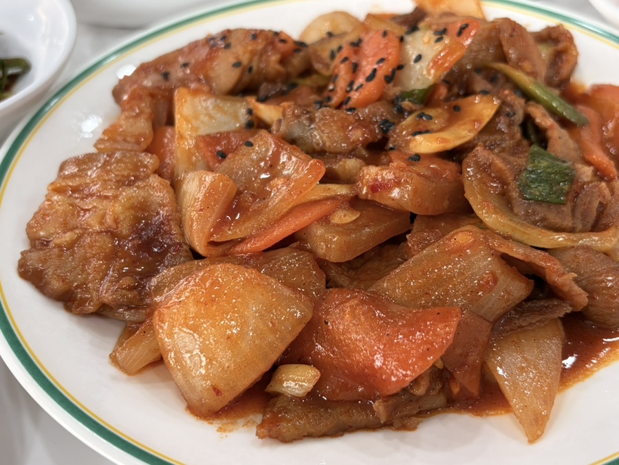 영심이네식당 (Yeongsimine Sikdang) 10