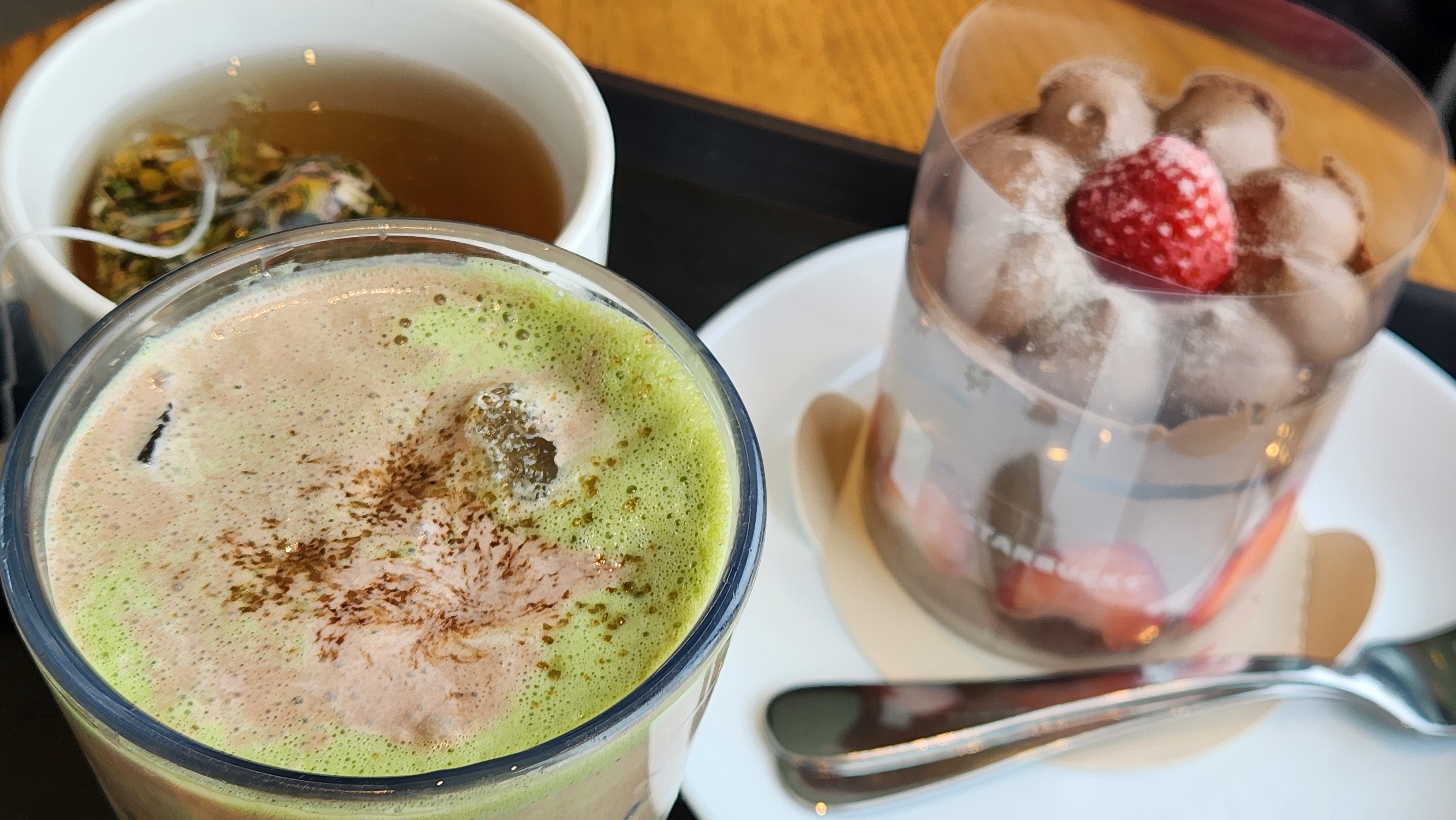 스타벅스 속초교동DT점 (Starbucks Sokcho Gyodong DT) 7