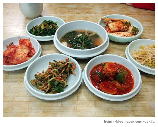 가마솥보리밥 이미지