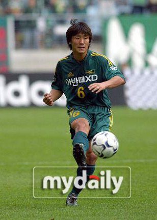 금성축구화 이미지