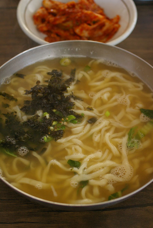 삼삼칼국수 이미지