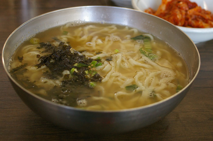 삼삼칼국수 이미지
