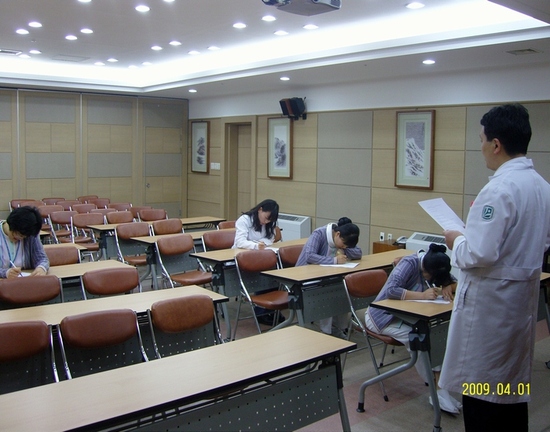 한국교육평가센터 이미지